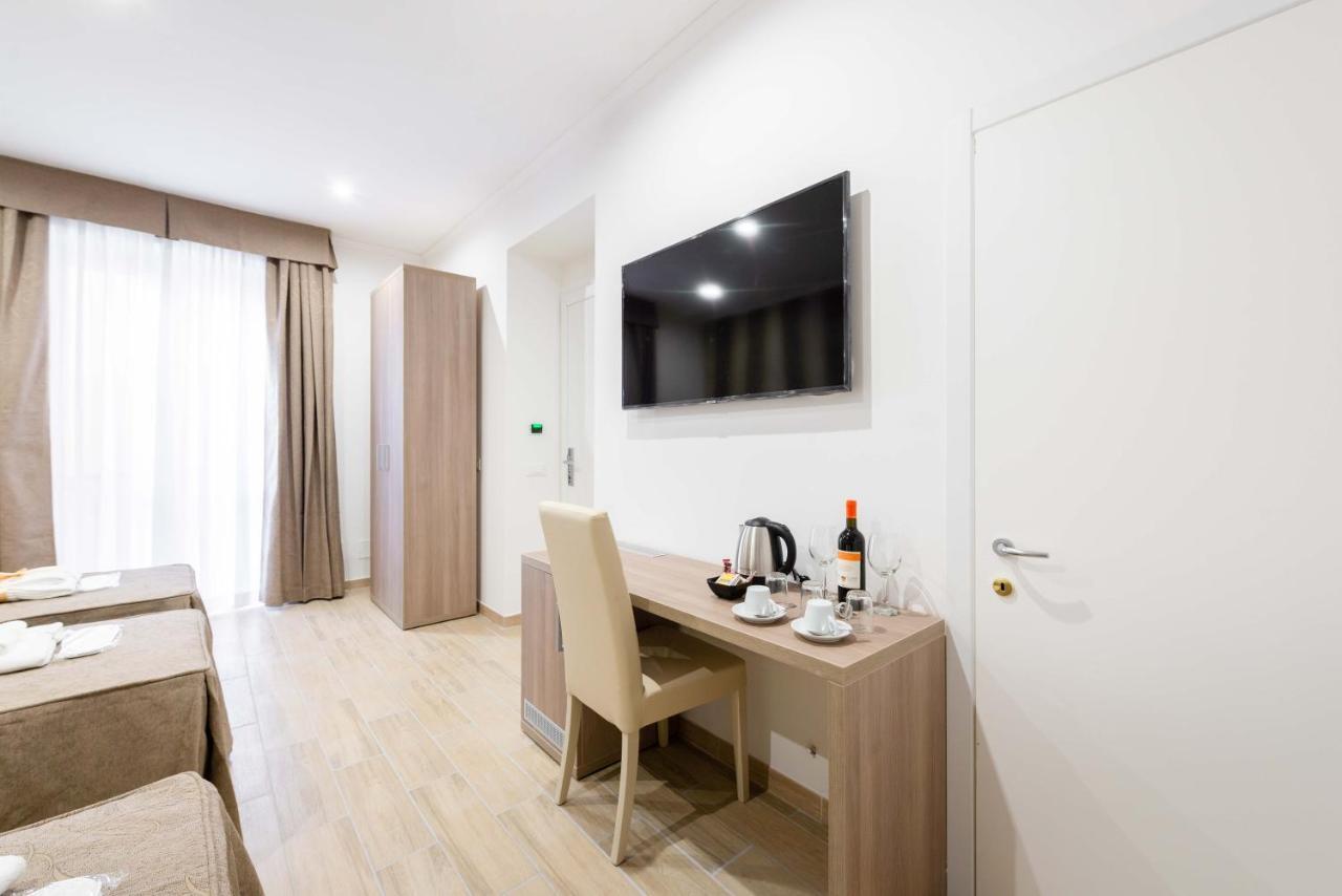 Cheri Luxury Suite Roma Exterior foto
