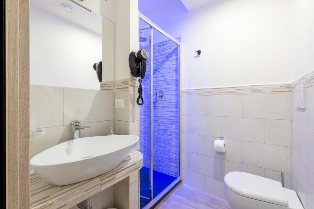 Cheri Luxury Suite Roma Exterior foto